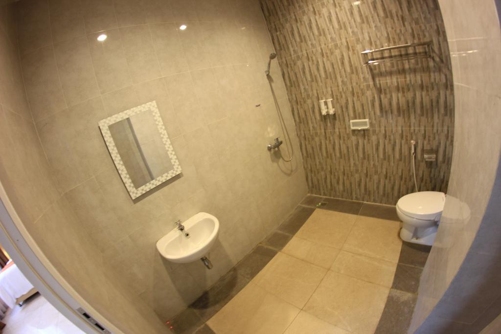 Ceria Boutique Hotel Maguwo Exteriör bild