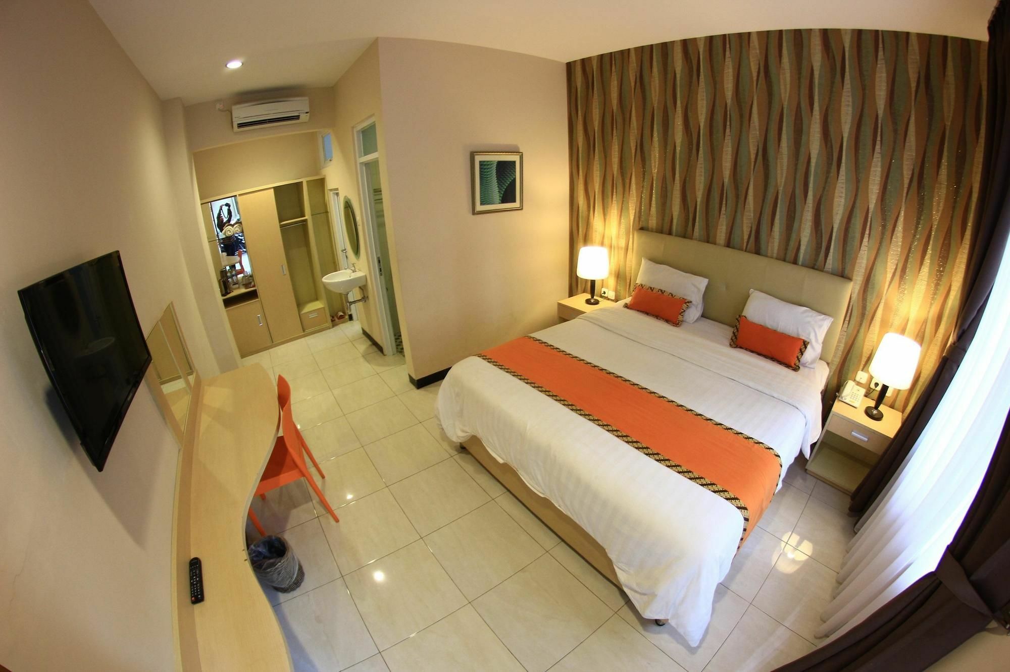 Ceria Boutique Hotel Maguwo Exteriör bild